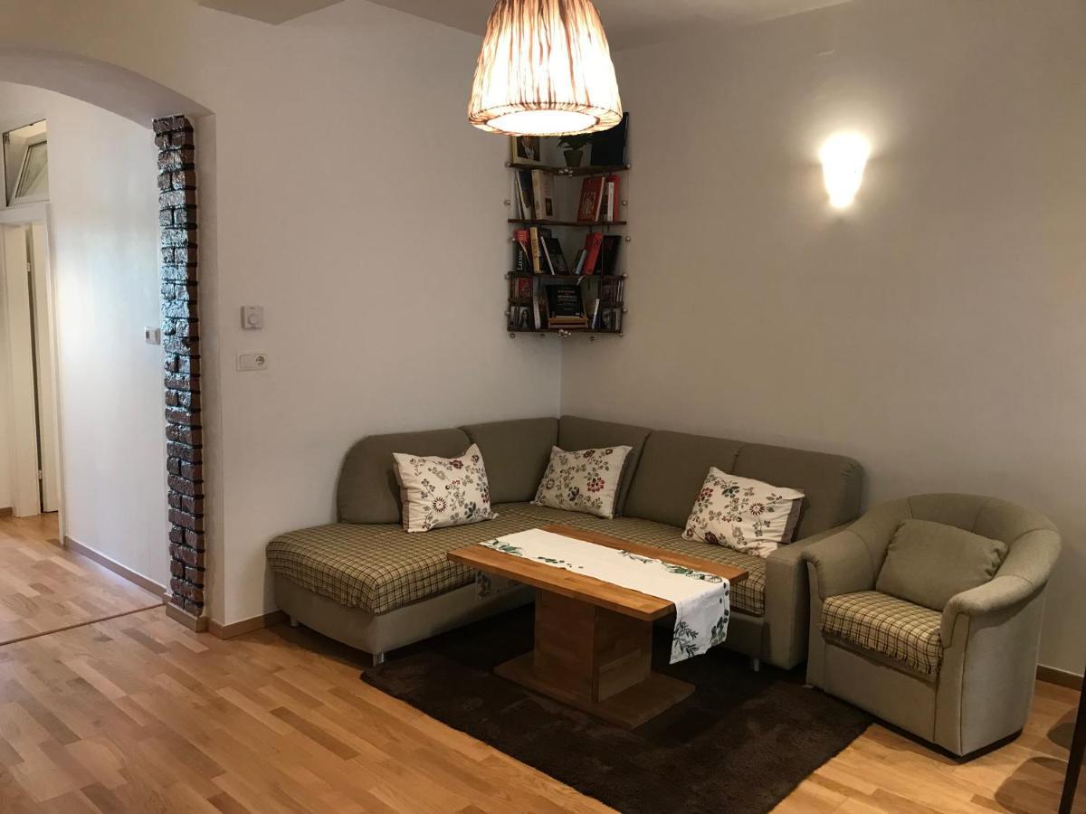 Nice Apartment Near Schoenbrunn And Downtown Виена Екстериор снимка